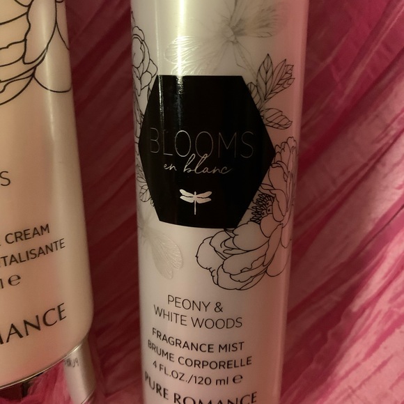 Blooms en blanc Trio Set - Picture 4 of 5